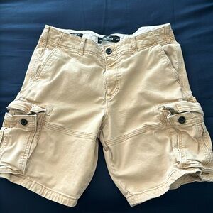 Men’s Hollister cargo shorts 34waist
